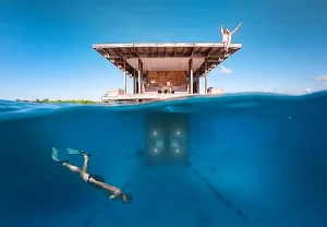 Carousel sur la chambre sous marine